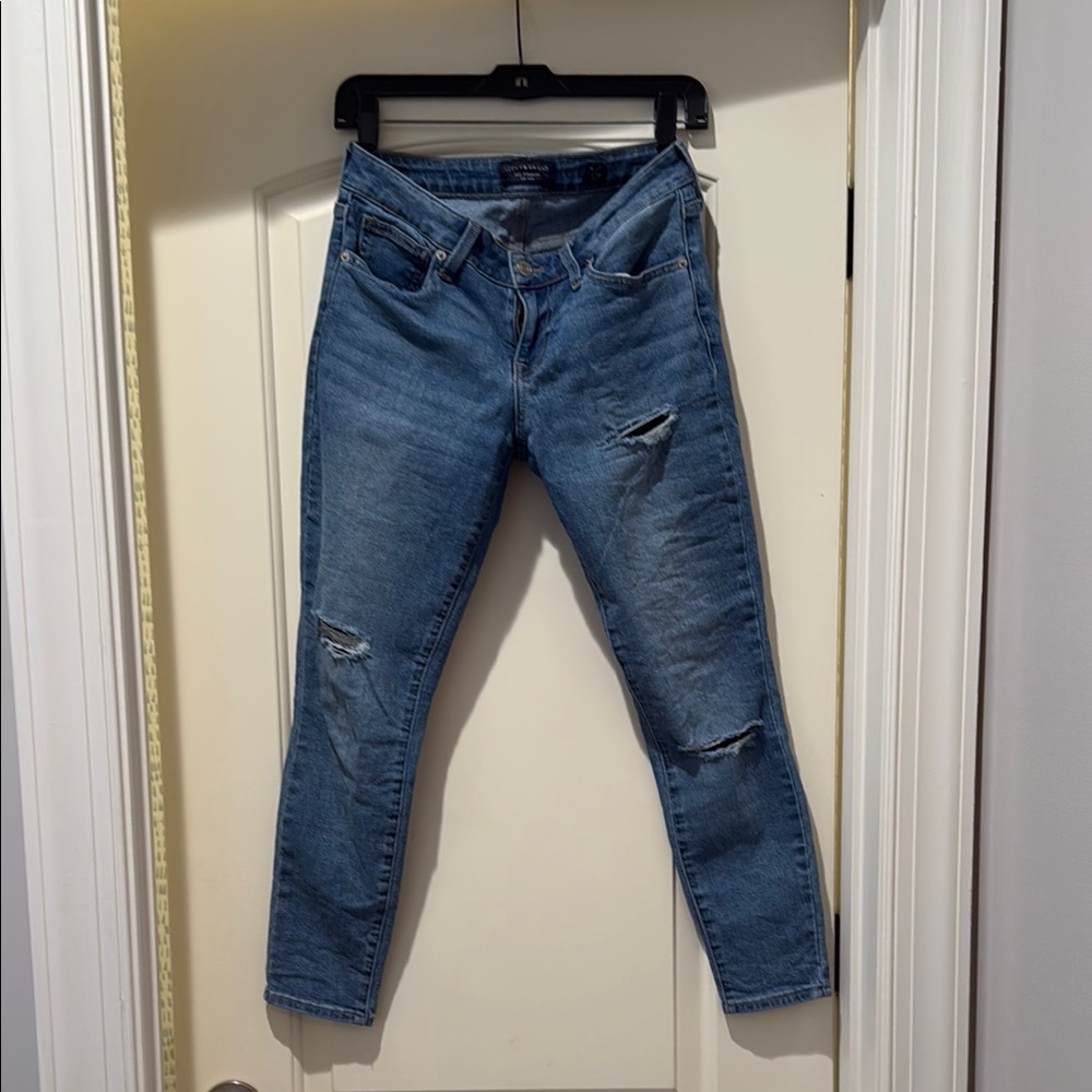 Blue Distressed Women's Jeans